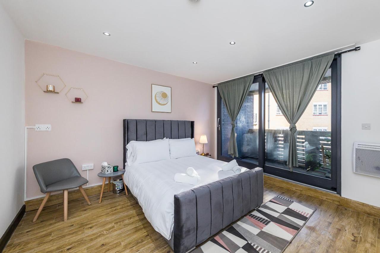 Edgware Hub Hotel Londres Exterior foto